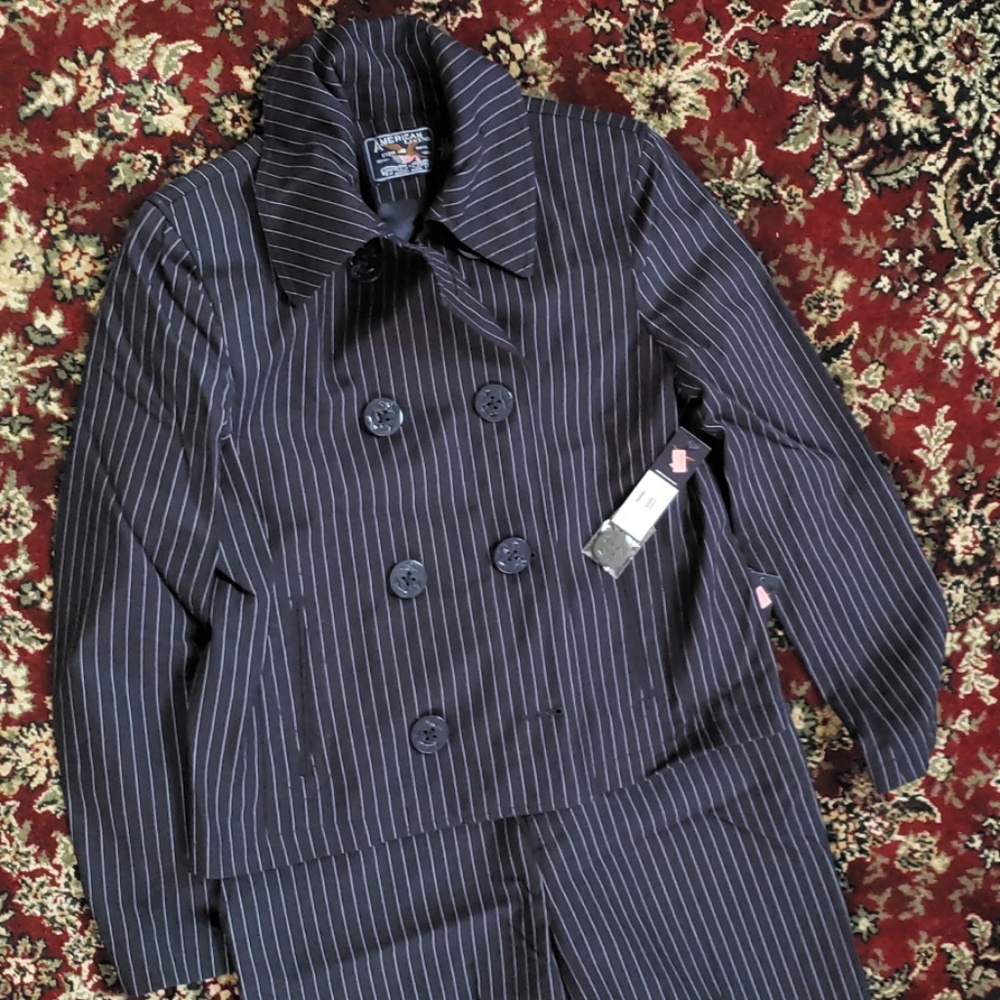 Women's suit